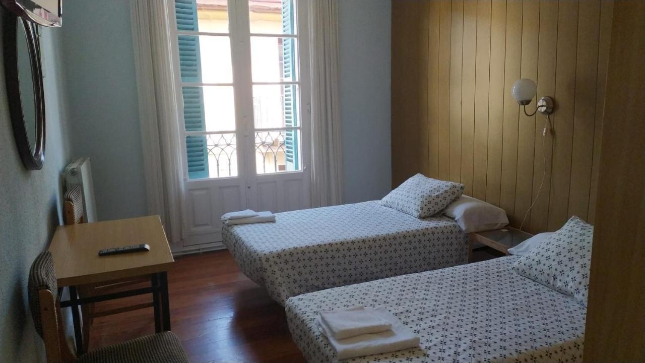 Pension Manoli Bilbao Extérieur photo